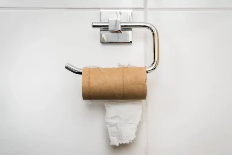 An empty loo roll
