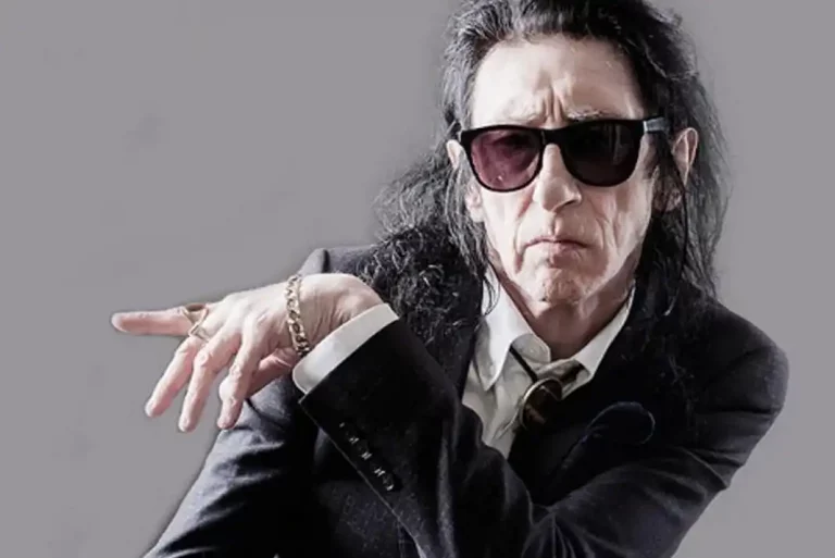 Legendary poet Dr John Cooper Clarke announces HUGE gig in Nottingham next year