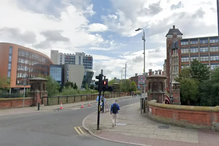 Man dies after being pulled from River Soar in Leicester city centre