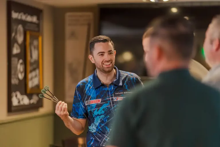Luke Humphries sets a darts challenge to amateur players in the East Midlands and a cash prize of £10k is up for grabs