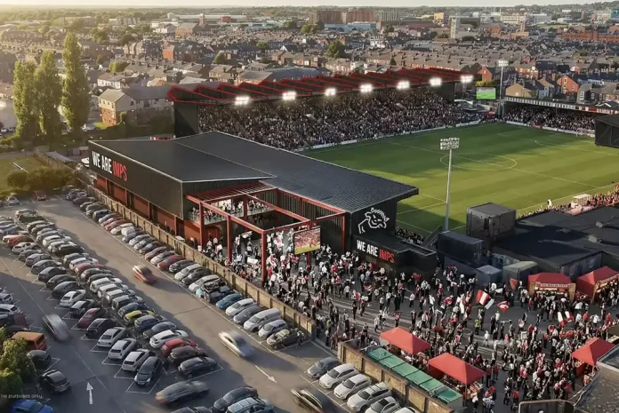 lincolncitystadium Crowd gathering at Lincoln City Stadium