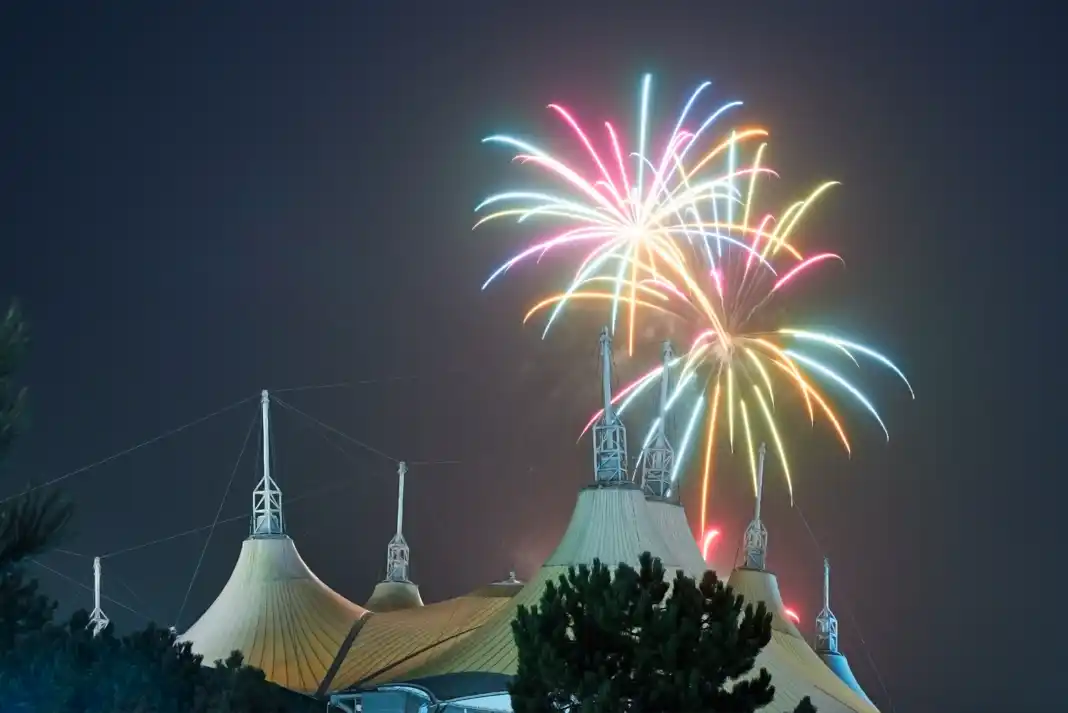 butlinsfireworks Colorful fireworks over a building at Butlins
