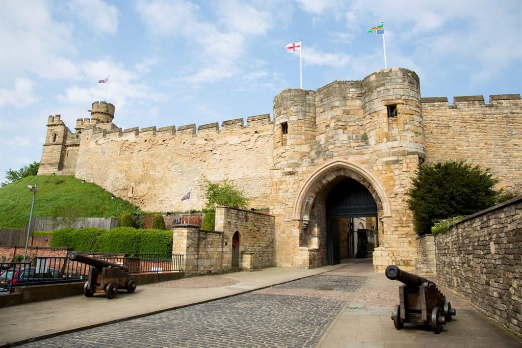 Lincoln Castle 76 1471211524